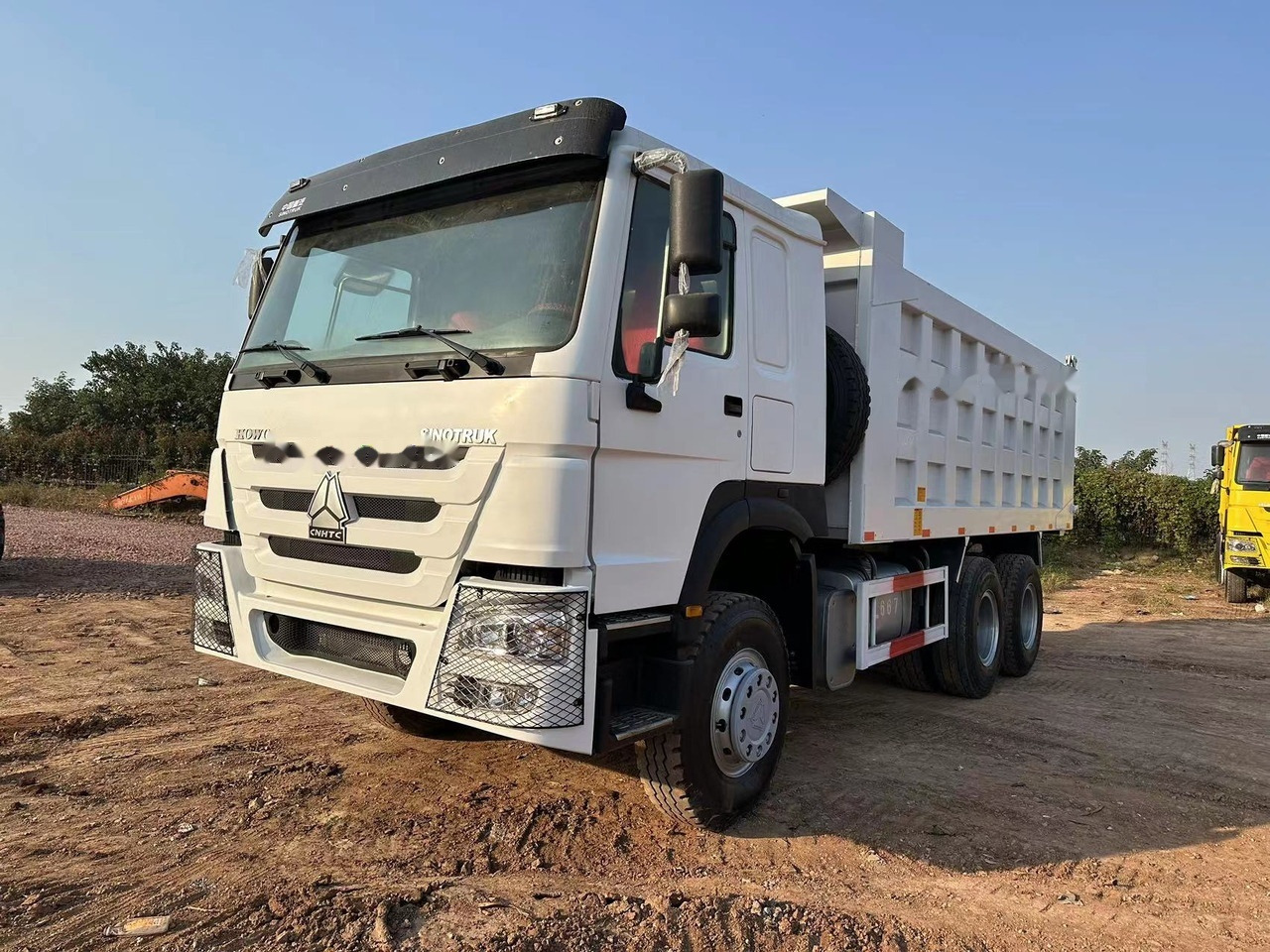 SINOTRUK HOWO HOWO 371 6x4 - מזהיר: תמונה 1 SINOTRUK HOWO HOWO 371 6x4 - מזהיר: תמונה 1