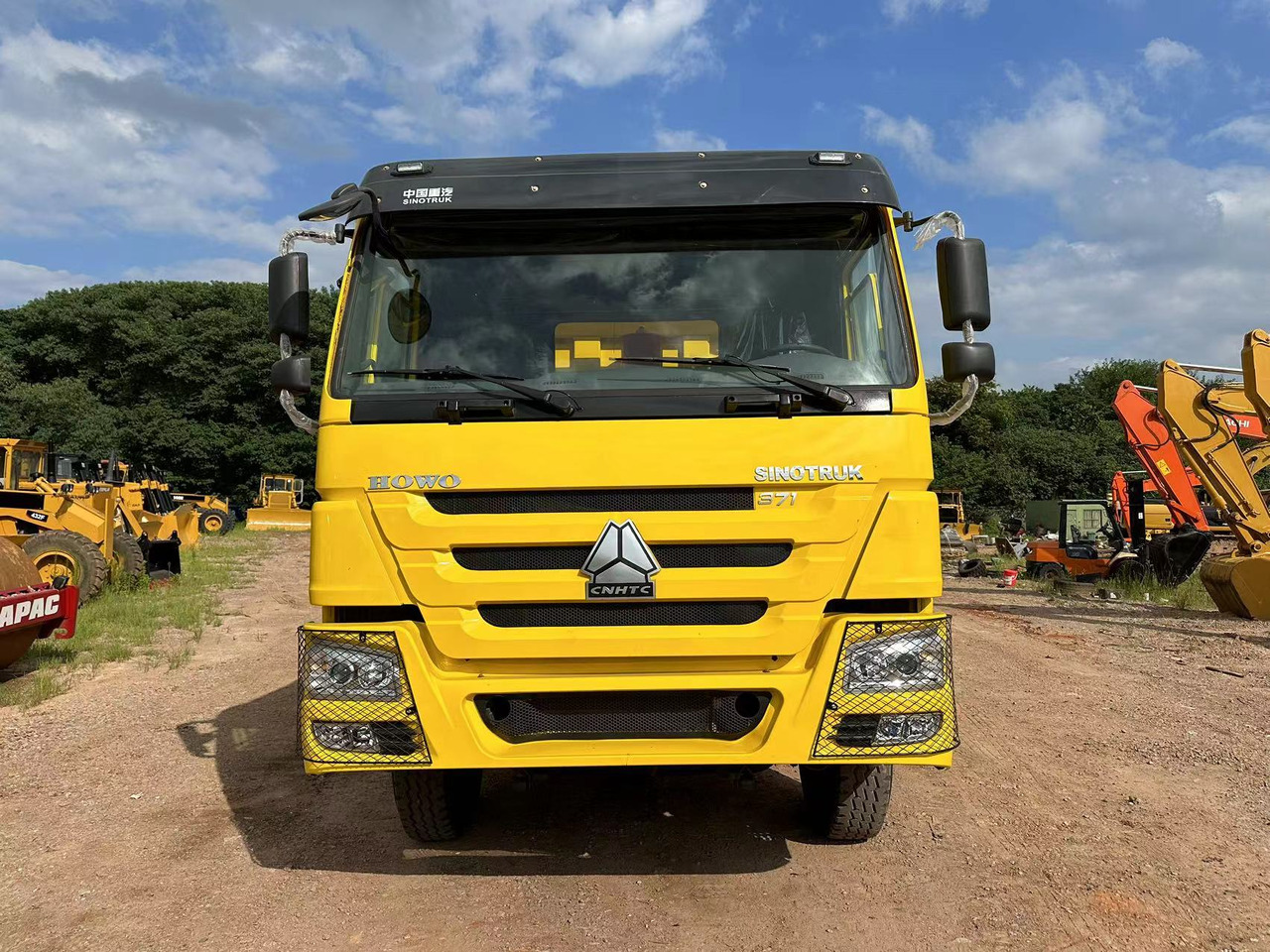 SINOTRUK Howo 371 Dump truck - מזהיר: תמונה 3 SINOTRUK Howo 371 Dump truck - מזהיר: תמונה 3