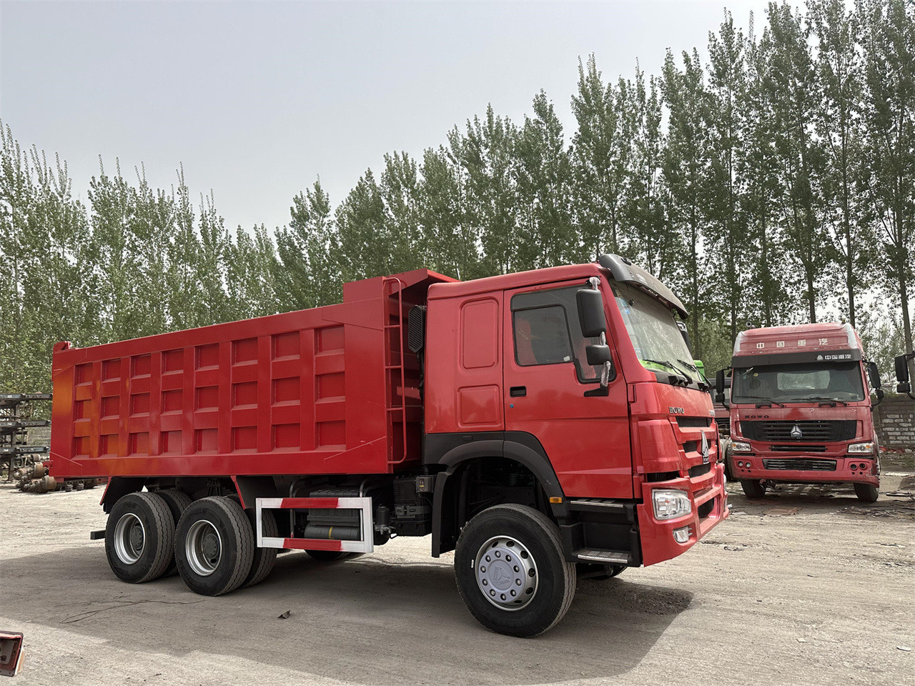 SINOTRUK Howo Dump truck 371 - מזהיר: תמונה 2 SINOTRUK Howo Dump truck 371 - מזהיר: תמונה 2