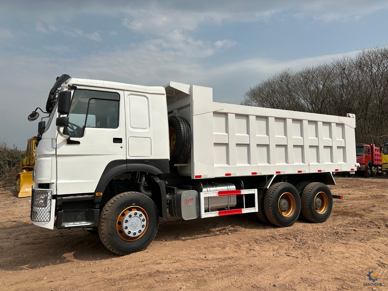 SINOTRUK Howo Dump truck 371 - מזהיר: תמונה 2 SINOTRUK Howo Dump truck 371 - מזהיר: תמונה 2