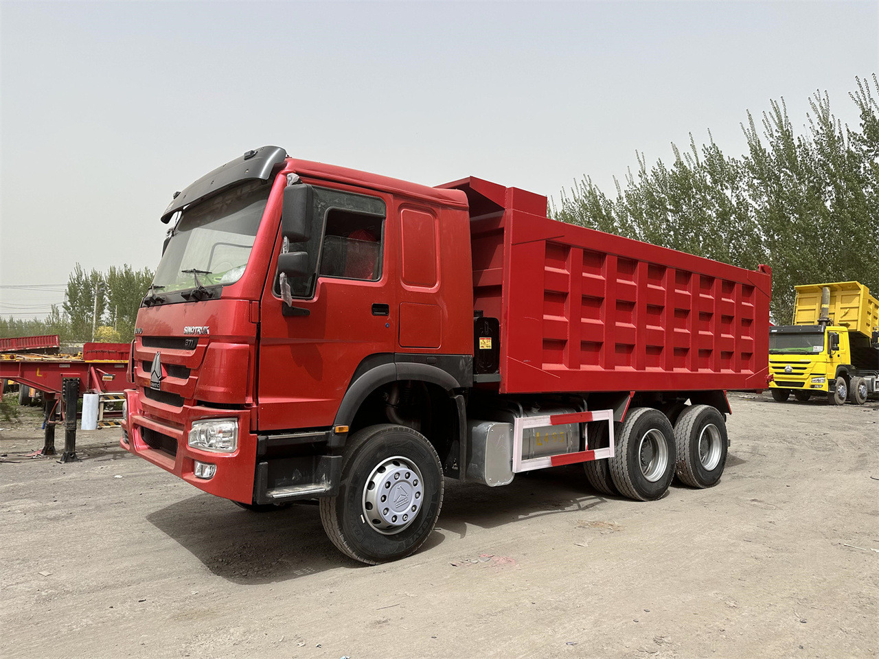 SINOTRUK Howo Dump truck 371 - מזהיר: תמונה 3 SINOTRUK Howo Dump truck 371 - מזהיר: תמונה 3