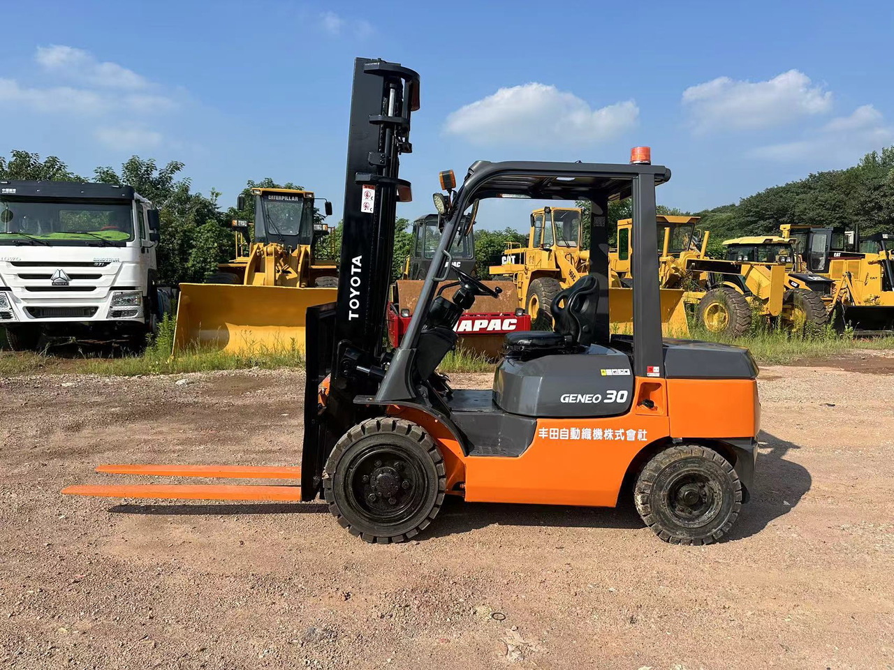 TOYOTA GENEO30 forklift - מלגזת סולר: תמונה 4 TOYOTA GENEO30 forklift - מלגזת סולר: תמונה 4
