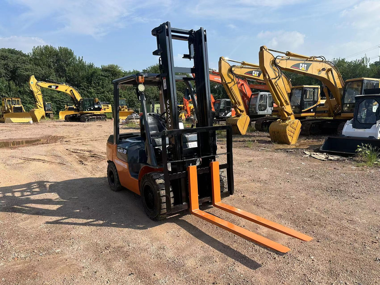 TOYOTA GENEO30 forklift - מלגזת סולר: תמונה 3 TOYOTA GENEO30 forklift - מלגזת סולר: תמונה 3