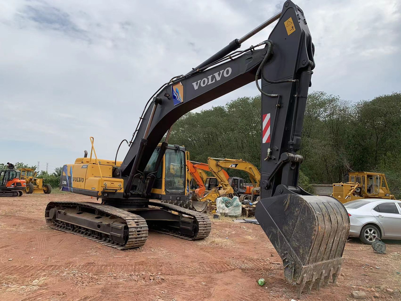 VOLVO EC290B - מחפר: תמונה 5 VOLVO EC290B - מחפר: תמונה 5