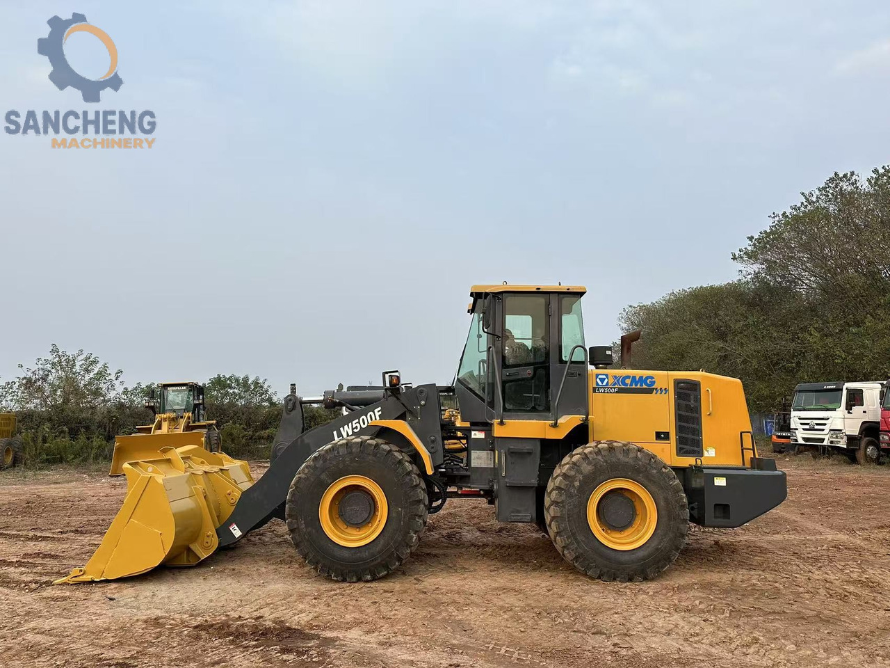 XCMG LW500F - מעמיס גלגלים: תמונה 5 XCMG LW500F - מעמיס גלגלים: תמונה 5