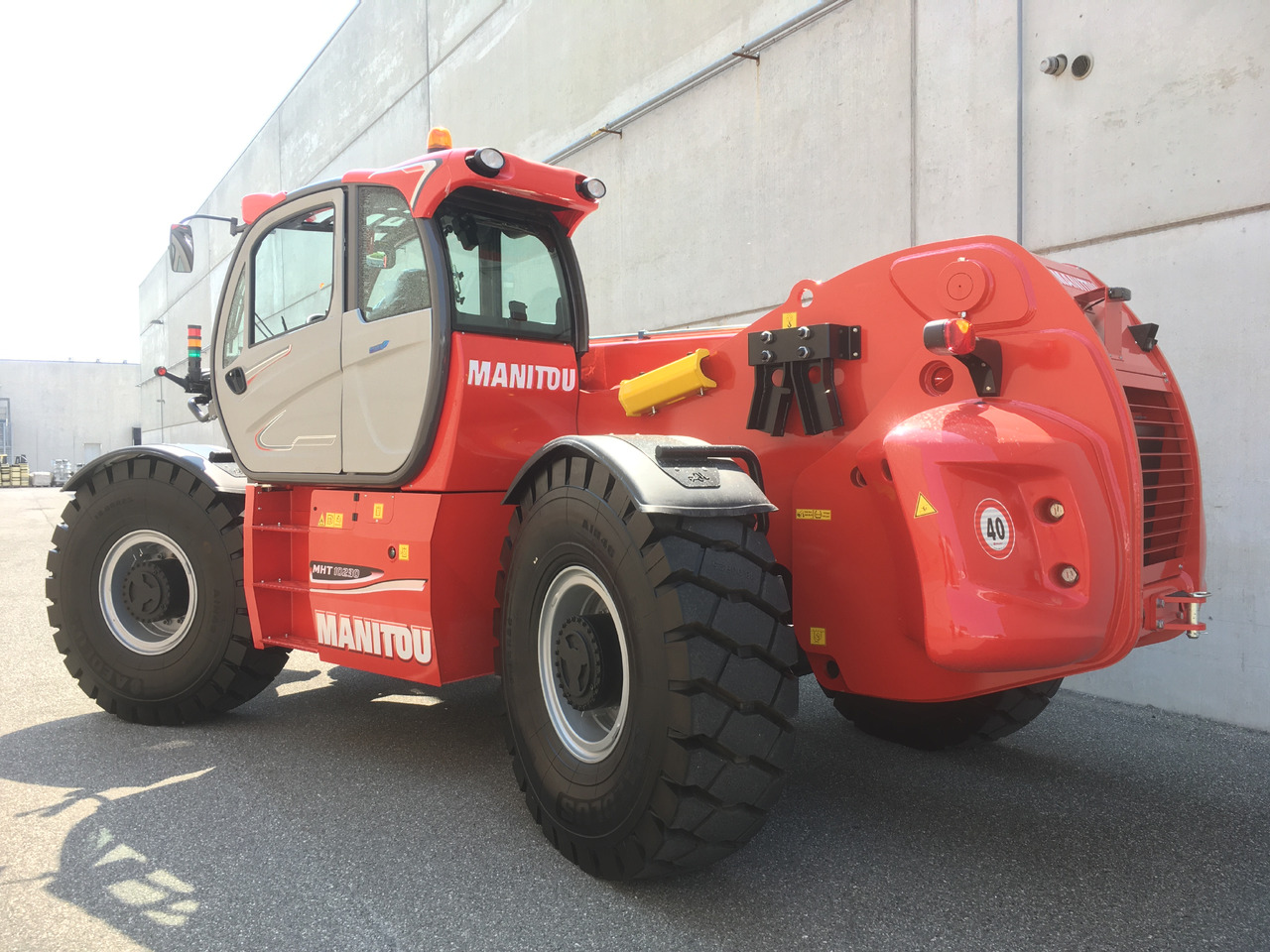MANITOU MHT 10230 ST4 - 2018 - מפעיל טלסקופי: תמונה 2 MANITOU MHT 10230 ST4 - 2018 - מפעיל טלסקופי: תמונה 2
