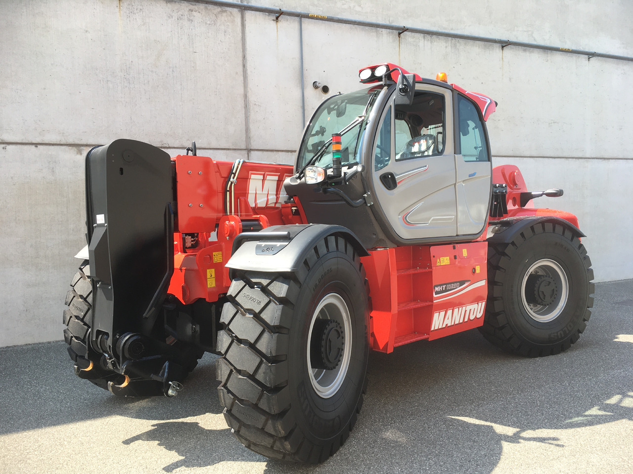 MANITOU MHT 10230 ST4 - 2018 - מפעיל טלסקופי: תמונה 1 MANITOU MHT 10230 ST4 - 2018 - מפעיל טלסקופי: תמונה 1