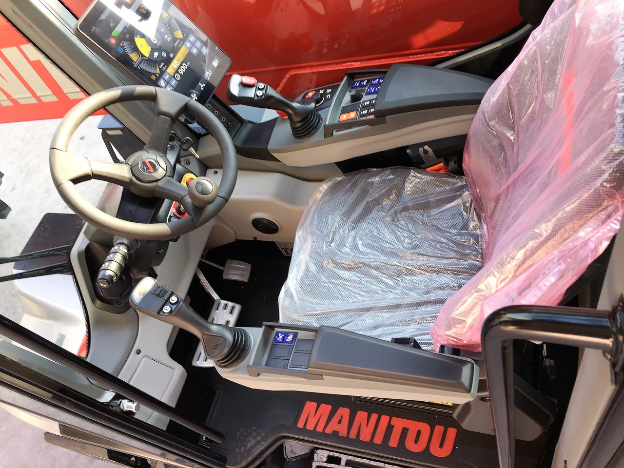 Manitou MRT 2660 VISION+ - מפעיל טלסקופי: תמונה 5 Manitou MRT 2660 VISION+ - מפעיל טלסקופי: תמונה 5