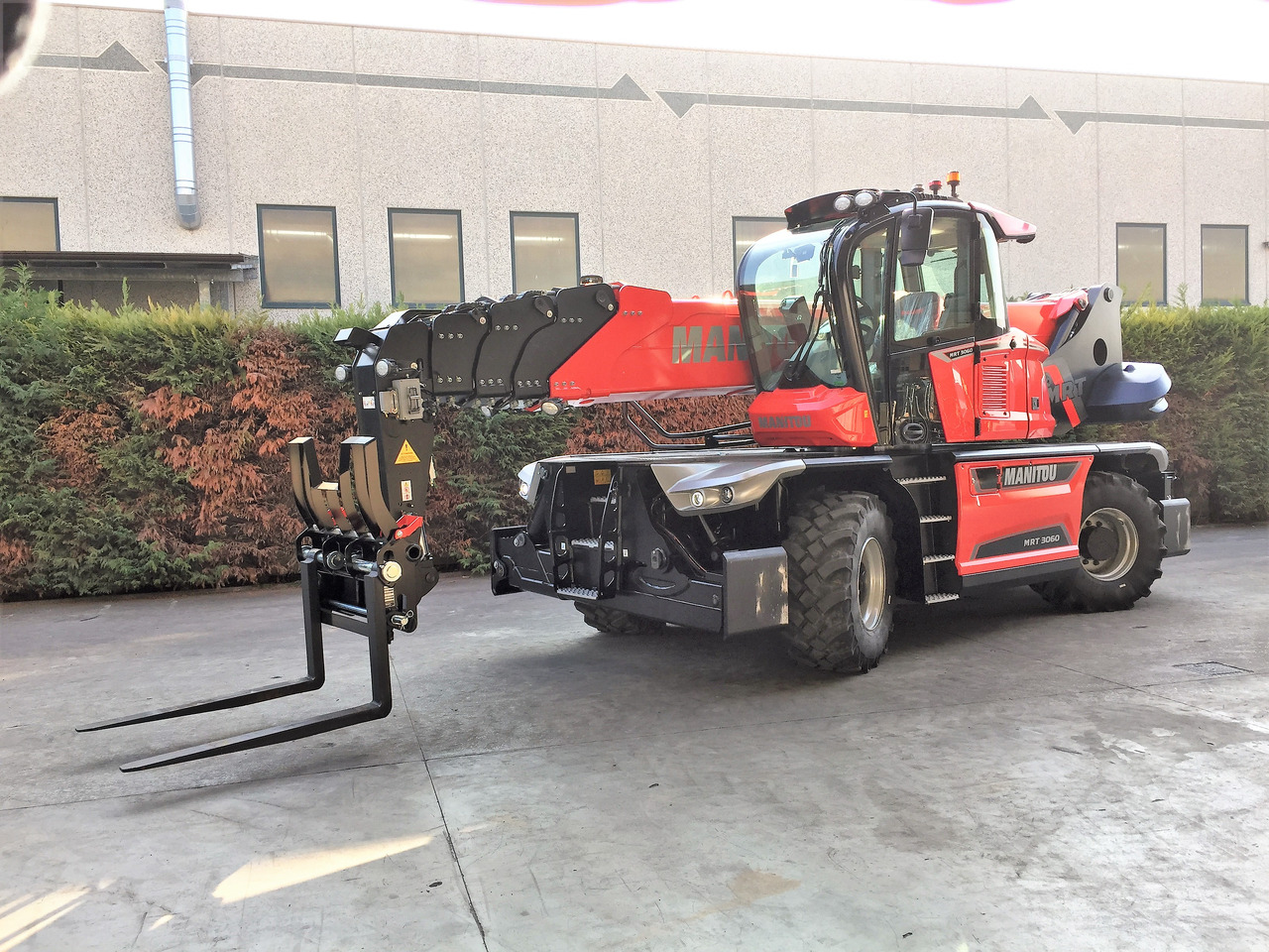 Manitou MRT 3060 VISION+ - מפעיל טלסקופי: תמונה 1 Manitou MRT 3060 VISION+ - מפעיל טלסקופי: תמונה 1