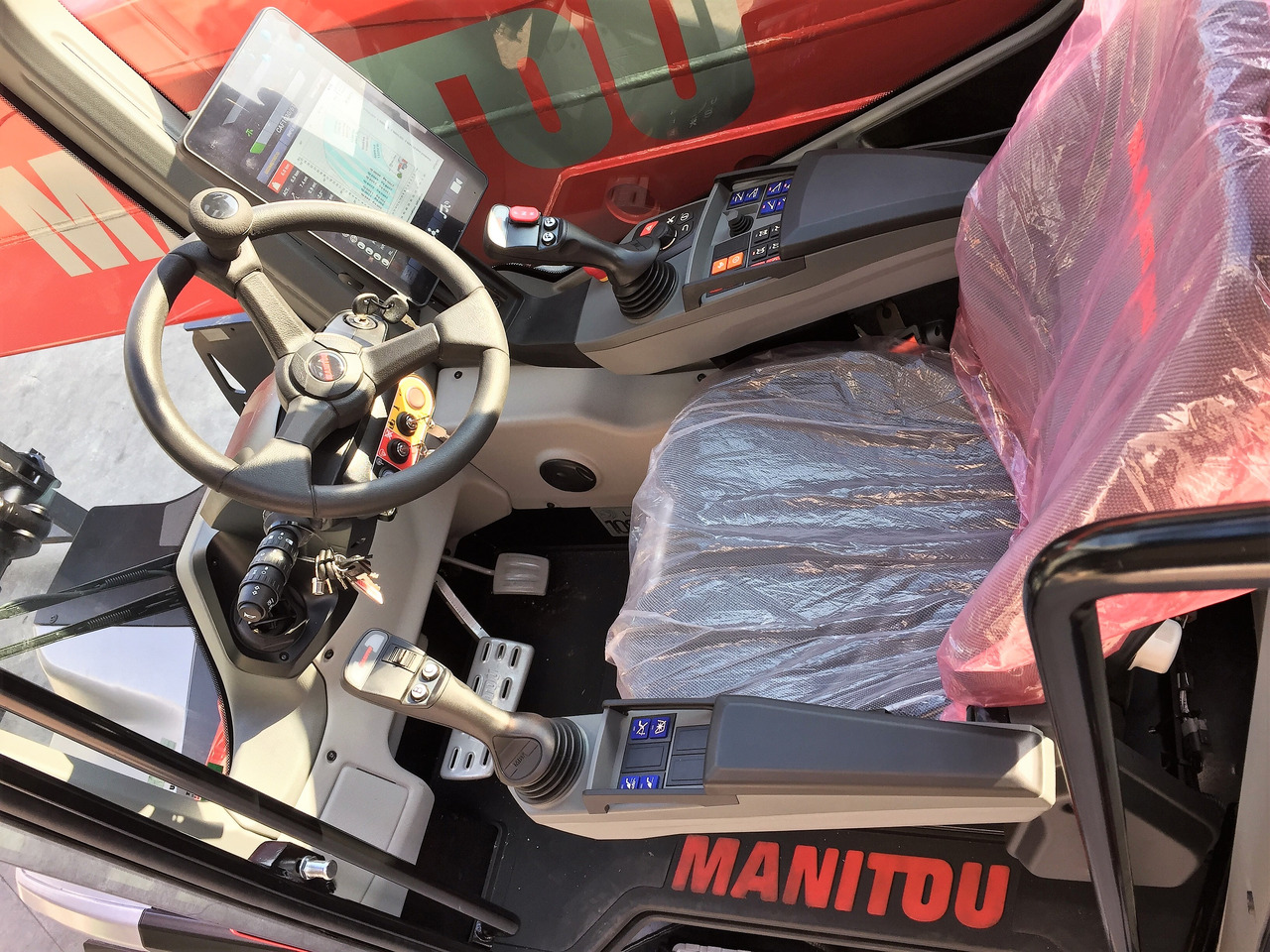 Manitou MRT 3060 VISION+ - מפעיל טלסקופי: תמונה 5 Manitou MRT 3060 VISION+ - מפעיל טלסקופי: תמונה 5