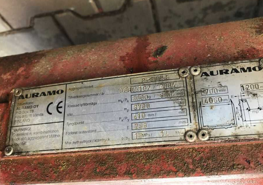 Auramo P-800LE - מהדק עבור מלגזה: תמונה 4 Auramo P-800LE - מהדק עבור מלגזה: תמונה 4