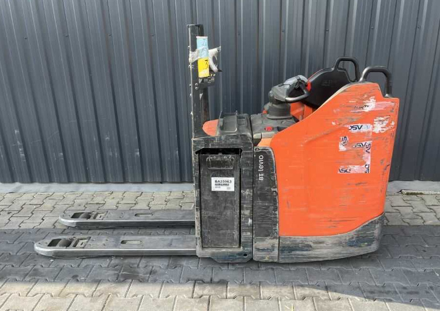 BT LPE200 - משאית משטחים: תמונה 2 BT LPE200 - משאית משטחים: תמונה 2