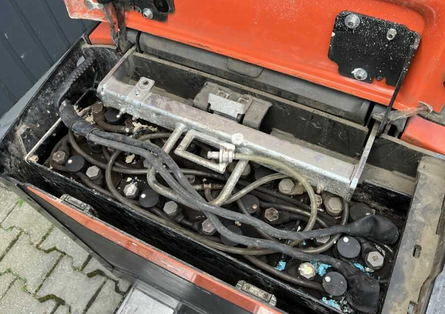 BT LPE200 - משאית משטחים: תמונה 5 BT LPE200 - משאית משטחים: תמונה 5