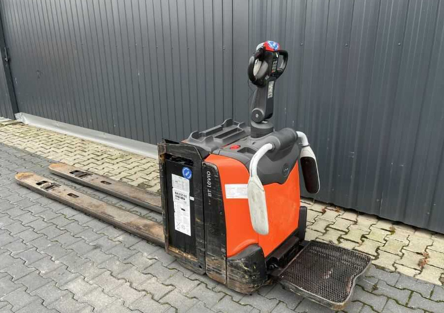 BT LPE250 - משאית משטחים: תמונה 3 BT LPE250 - משאית משטחים: תמונה 3