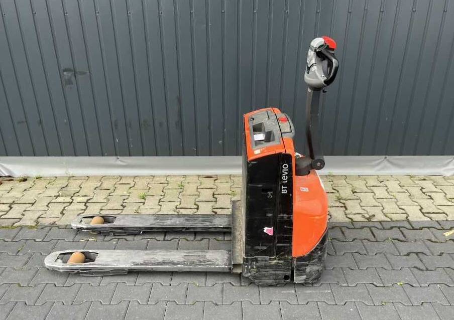 BT LWE140 - משאית משטחים: תמונה 2 BT LWE140 - משאית משטחים: תמונה 2