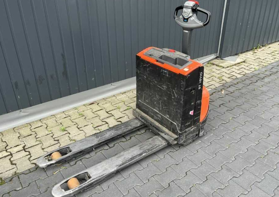 BT LWE140 - משאית משטחים: תמונה 1 BT LWE140 - משאית משטחים: תמונה 1