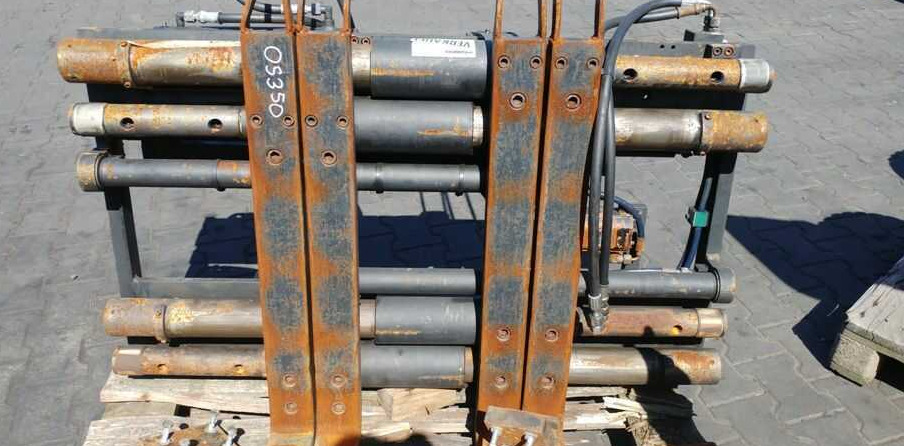 E-L-M 4HGF-2212-13 - מזלגות עבור מלגזה: תמונה 3 E-L-M 4HGF-2212-13 - מזלגות עבור מלגזה: תמונה 3