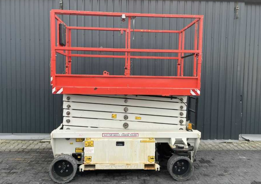 Holland-Lift ECOSTAR HL-11812 - מעלית מספריים: תמונה 2 Holland-Lift ECOSTAR HL-11812 - מעלית מספריים: תמונה 2