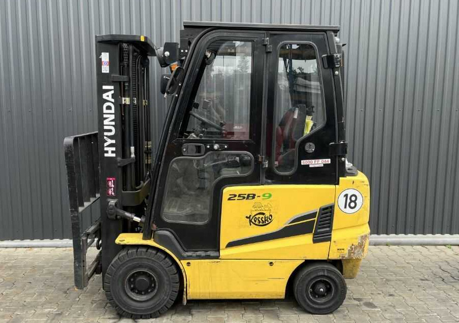 Hyundai 25B-9 - מלגזה חשמלית: תמונה 2 Hyundai 25B-9 - מלגזה חשמלית: תמונה 2