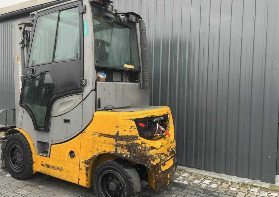 Jungheinrich DFG540s - מלגזת סולר: תמונה 3 Jungheinrich DFG540s - מלגזת סולר: תמונה 3