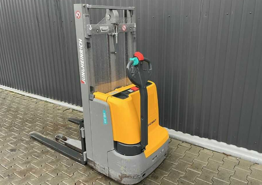 Jungheinrich EJC110 - מערים: תמונה 3 Jungheinrich EJC110 - מערים: תמונה 3