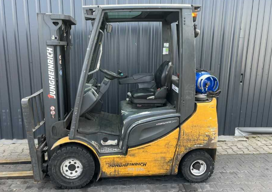 Jungheinrich TFG320s - מלגזת LPG: תמונה 2 Jungheinrich TFG320s - מלגזת LPG: תמונה 2