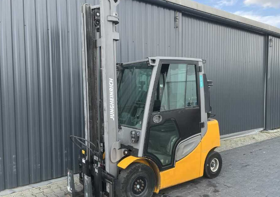 Jungheinrich TFG425s - מלגזת LPG: תמונה 1 Jungheinrich TFG425s - מלגזת LPG: תמונה 1