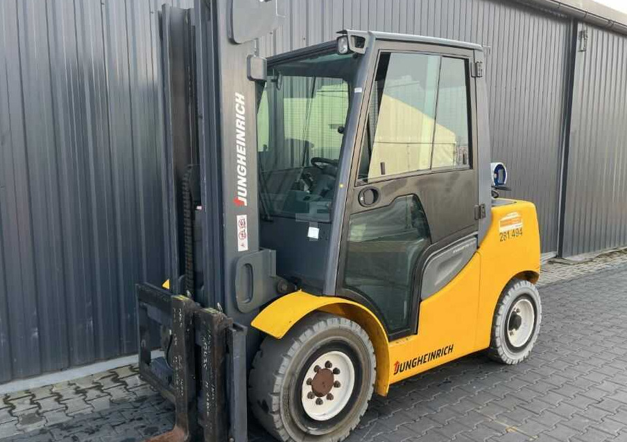 Jungheinrich TFG550s - מלגזת LPG: תמונה 1 Jungheinrich TFG550s - מלגזת LPG: תמונה 1