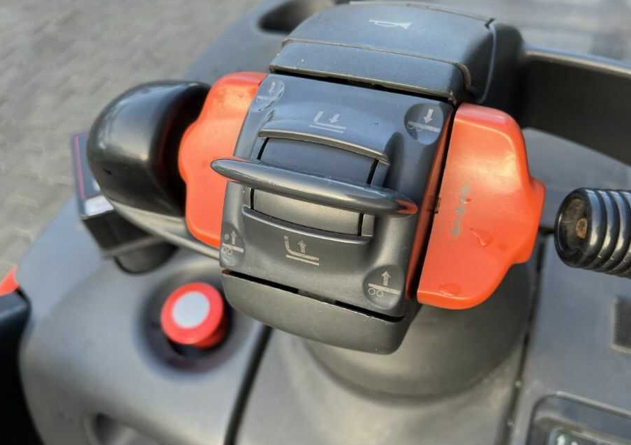 Linde D12SP - מערים: תמונה 3 Linde D12SP - מערים: תמונה 3