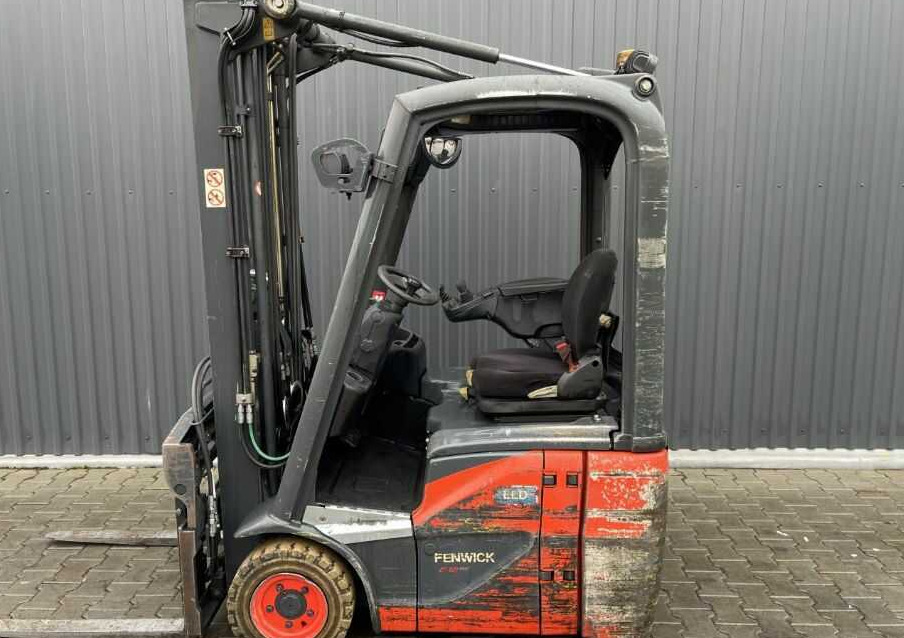 Linde E12-02 - מלגזה חשמלית: תמונה 2 Linde E12-02 - מלגזה חשמלית: תמונה 2
