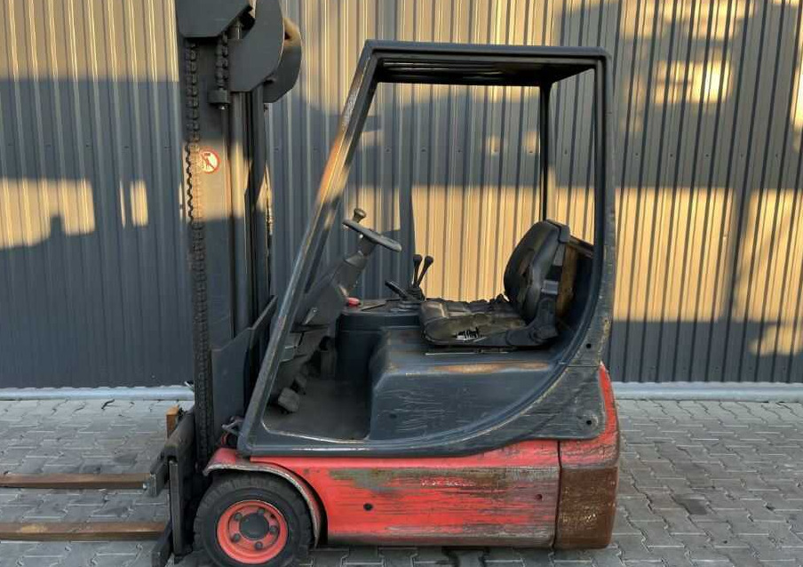 Linde E14 - מלגזה חשמלית: תמונה 2 Linde E14 - מלגזה חשמלית: תמונה 2