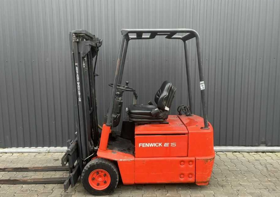 Linde E15 - מלגזה חשמלית: תמונה 2 Linde E15 - מלגזה חשמלית: תמונה 2