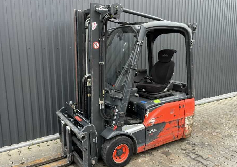 Linde E16-02 - מלגזה חשמלית: תמונה 1 Linde E16-02 - מלגזה חשמלית: תמונה 1