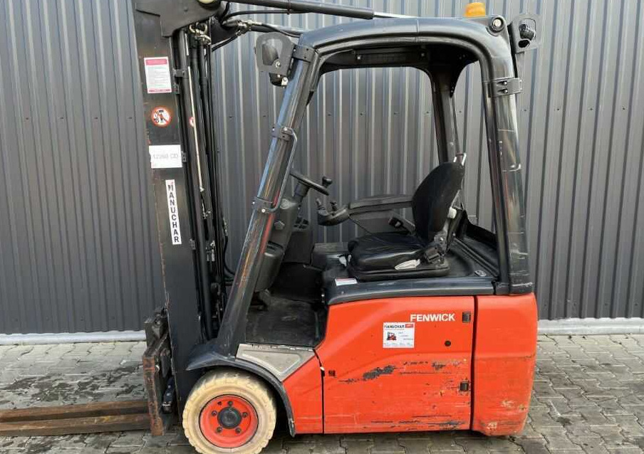 Linde E16C-01 - מלגזה חשמלית: תמונה 2 Linde E16C-01 - מלגזה חשמלית: תמונה 2