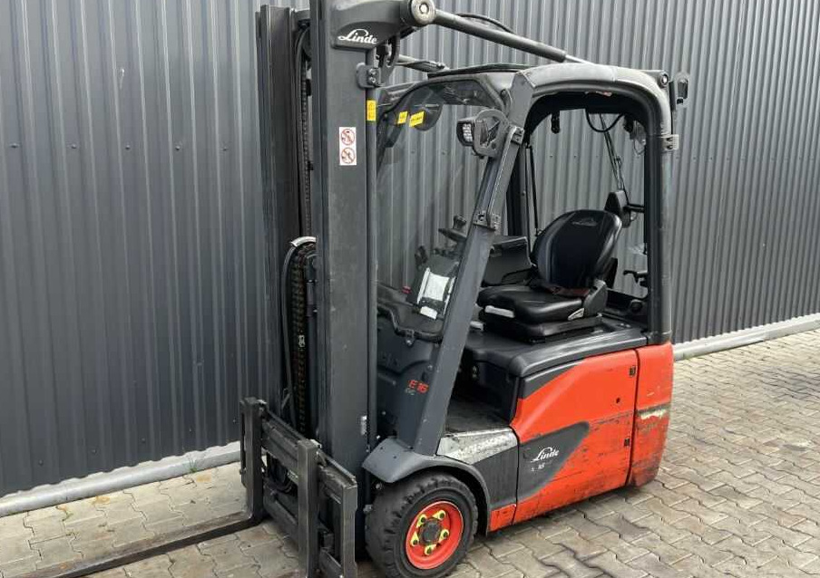 Linde E16C-02 - מלגזה חשמלית: תמונה 1 Linde E16C-02 - מלגזה חשמלית: תמונה 1