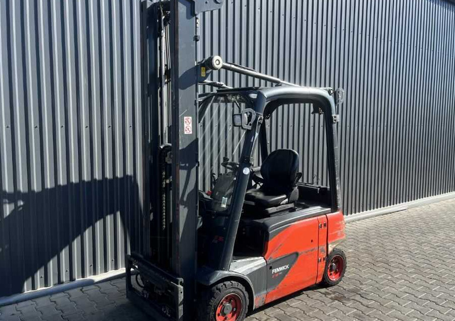 Linde E16P-02 - מלגזה חשמלית: תמונה 1 Linde E16P-02 - מלגזה חשמלית: תמונה 1