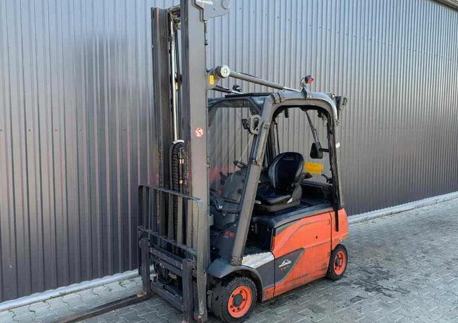 Linde E16P-02 - מלגזה חשמלית: תמונה 1 Linde E16P-02 - מלגזה חשמלית: תמונה 1