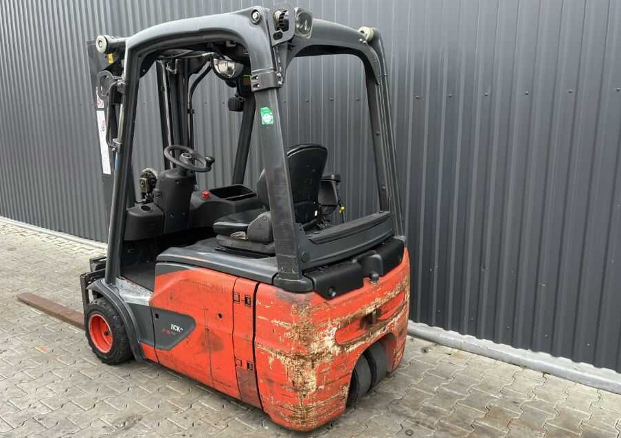 Linde E18-02 - מלגזה חשמלית: תמונה 3 Linde E18-02 - מלגזה חשמלית: תמונה 3
