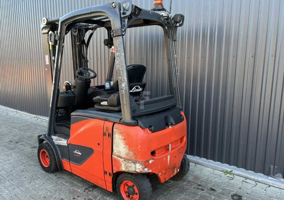 Linde E18PH-02 - מלגזה חשמלית: תמונה 3 Linde E18PH-02 - מלגזה חשמלית: תמונה 3