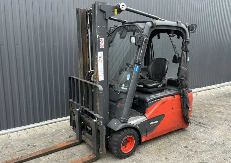 Linde E20L-02 - מלגזה חשמלית: תמונה 1 Linde E20L-02 - מלגזה חשמלית: תמונה 1
