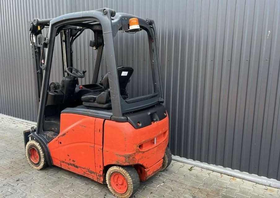 Linde E20PH - מלגזה חשמלית: תמונה 3 Linde E20PH - מלגזה חשמלית: תמונה 3