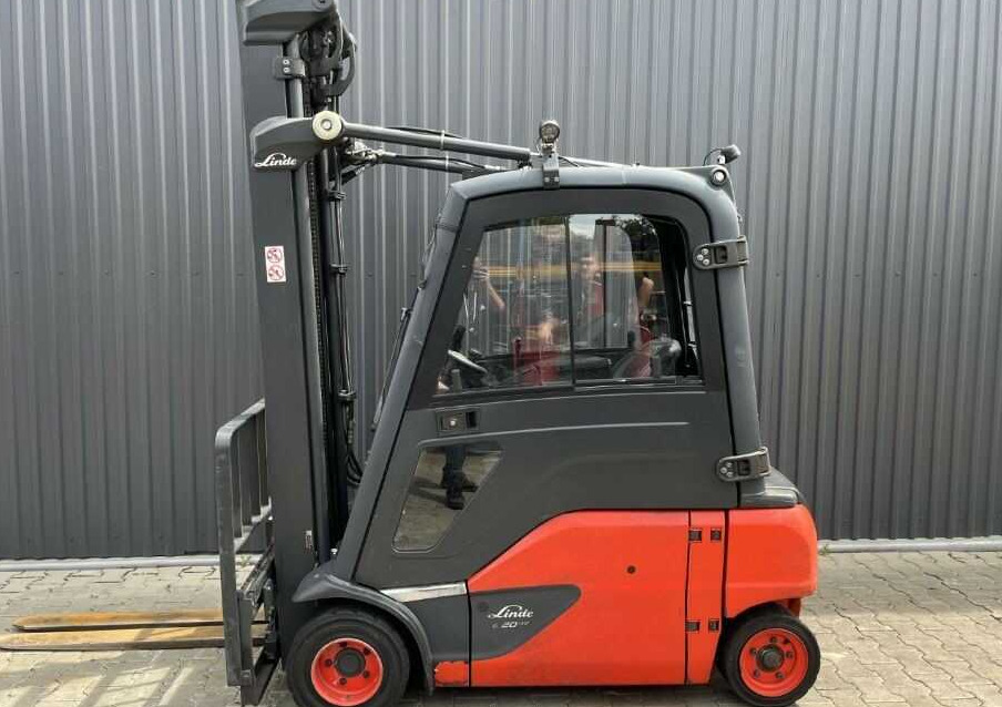 Linde E20PL-02 - מלגזה חשמלית: תמונה 2 Linde E20PL-02 - מלגזה חשמלית: תמונה 2