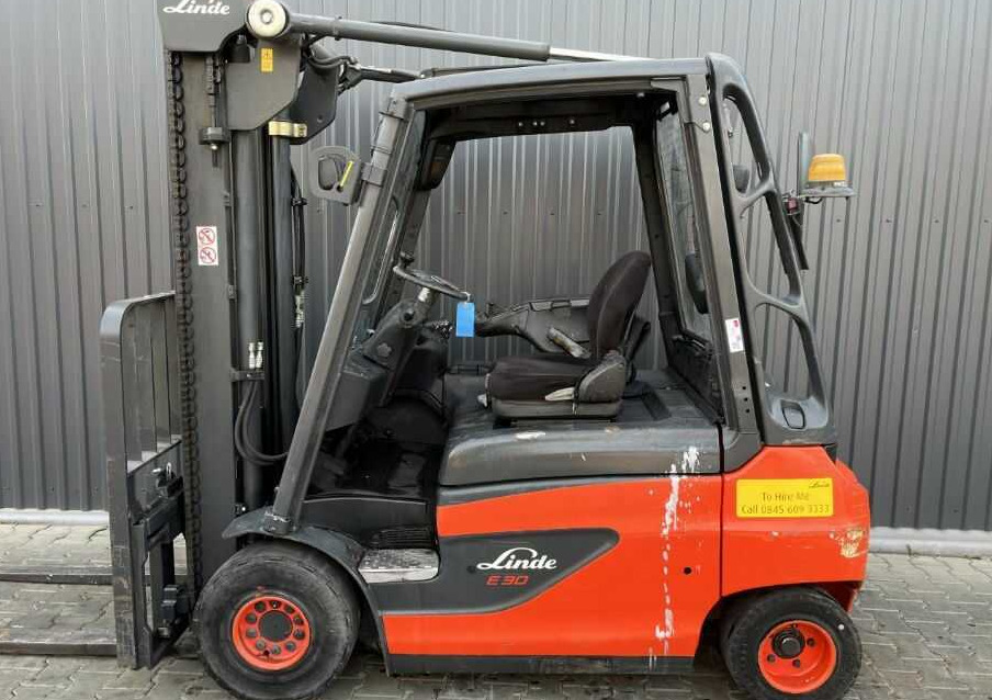 Linde E30 - מלגזה חשמלית: תמונה 2 Linde E30 - מלגזה חשמלית: תמונה 2