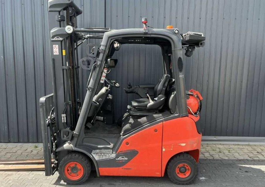 Linde H16T-01 - מלגזת LPG: תמונה 2 Linde H16T-01 - מלגזת LPG: תמונה 2