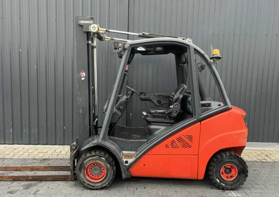 Linde H25D-01 - מלגזת סולר: תמונה 2 Linde H25D-01 - מלגזת סולר: תמונה 2