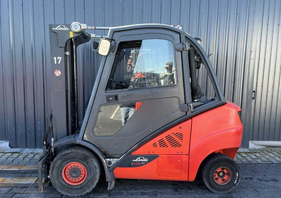 Linde H25D-02/600 - מלגזת סולר: תמונה 2 Linde H25D-02/600 - מלגזת סולר: תמונה 2