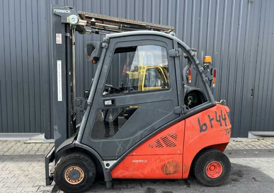 Linde H25T-01 - מלגזת LPG: תמונה 2 Linde H25T-01 - מלגזת LPG: תמונה 2