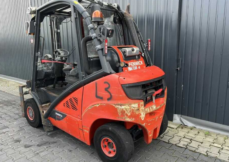 Linde H25T-02 - מלגזת LPG: תמונה 3 Linde H25T-02 - מלגזת LPG: תמונה 3