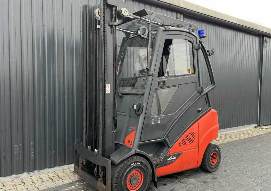 Linde H30D-02 - מלגזת סולר: תמונה 1 Linde H30D-02 - מלגזת סולר: תמונה 1