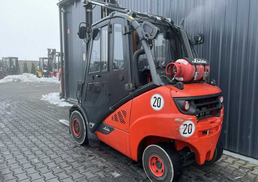 Linde H30T-02 - מלגזת LPG: תמונה 3 Linde H30T-02 - מלגזת LPG: תמונה 3